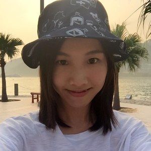 Meet your Posher, Gwyneth